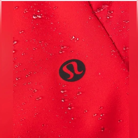 Lululemon Down For It All Vest - Picture 13 of 13